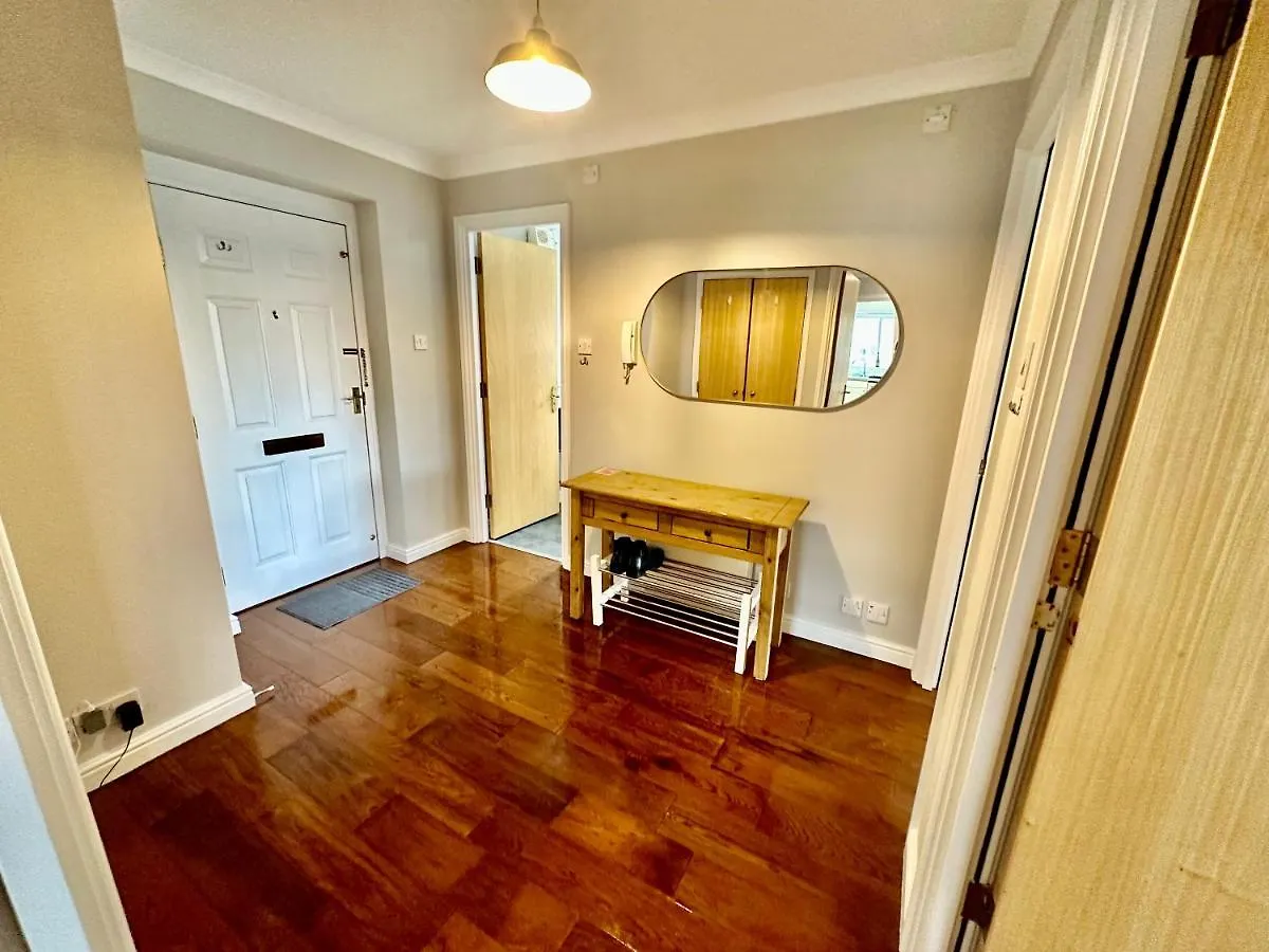 O2 Arena Luxury Flat Sleeps 6 With Parking Apartment London United Kingdom